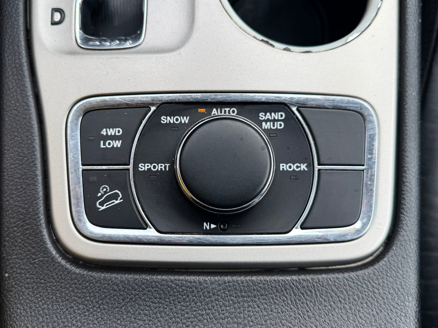2012 JEEP GRAND CHEROKEE LIMITED