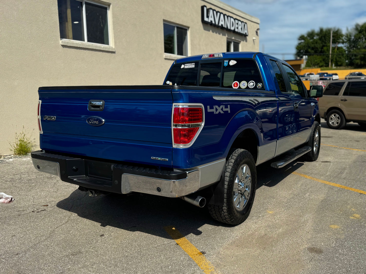 2011 FORD F-150 XLT