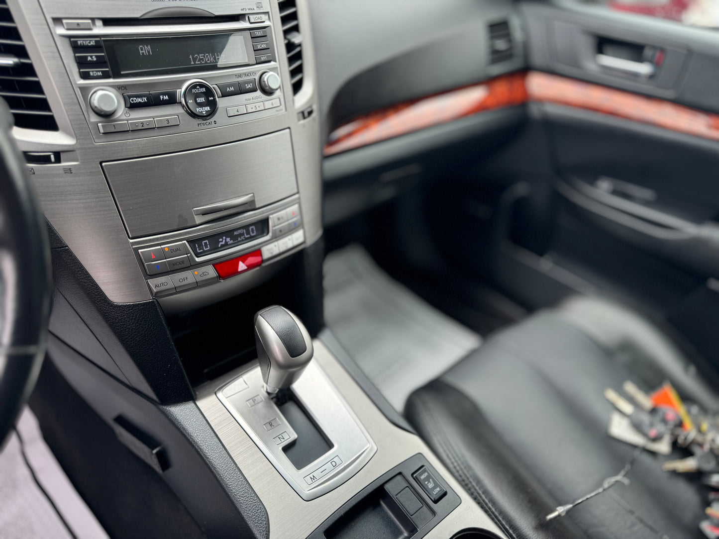 2011 SUBARU OUTBACK PZE AWD