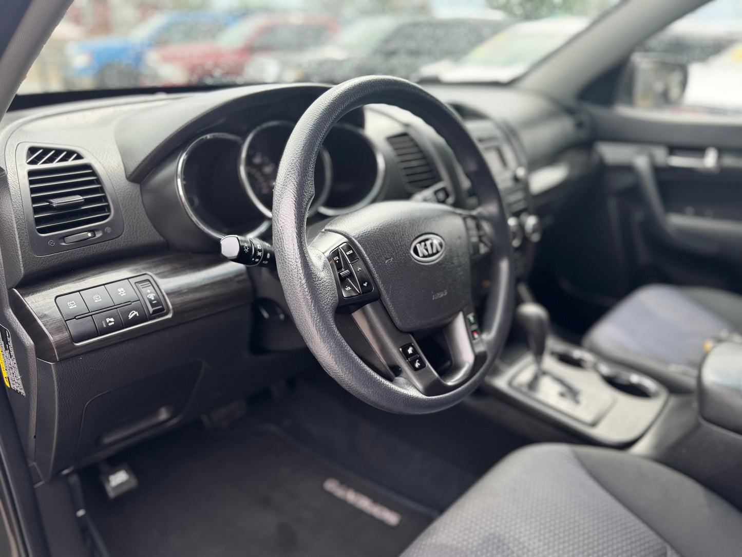 2011 KIA SORENTO FWD