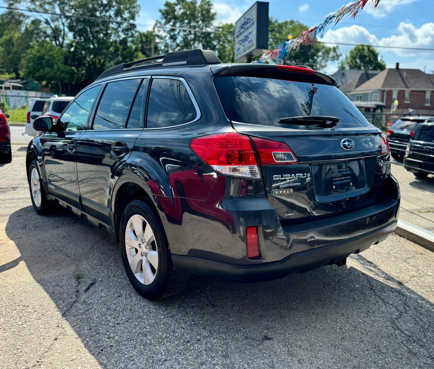 2010 SUBARU OUTBACK AWD
