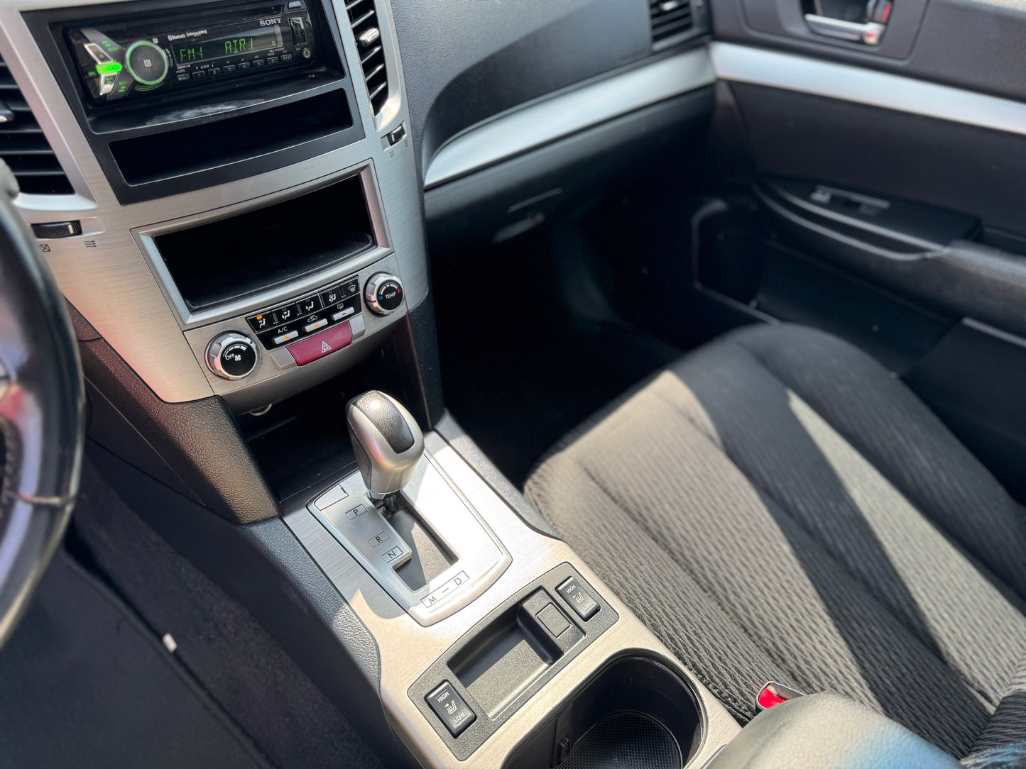 2010 SUBARU OUTBACK AWD