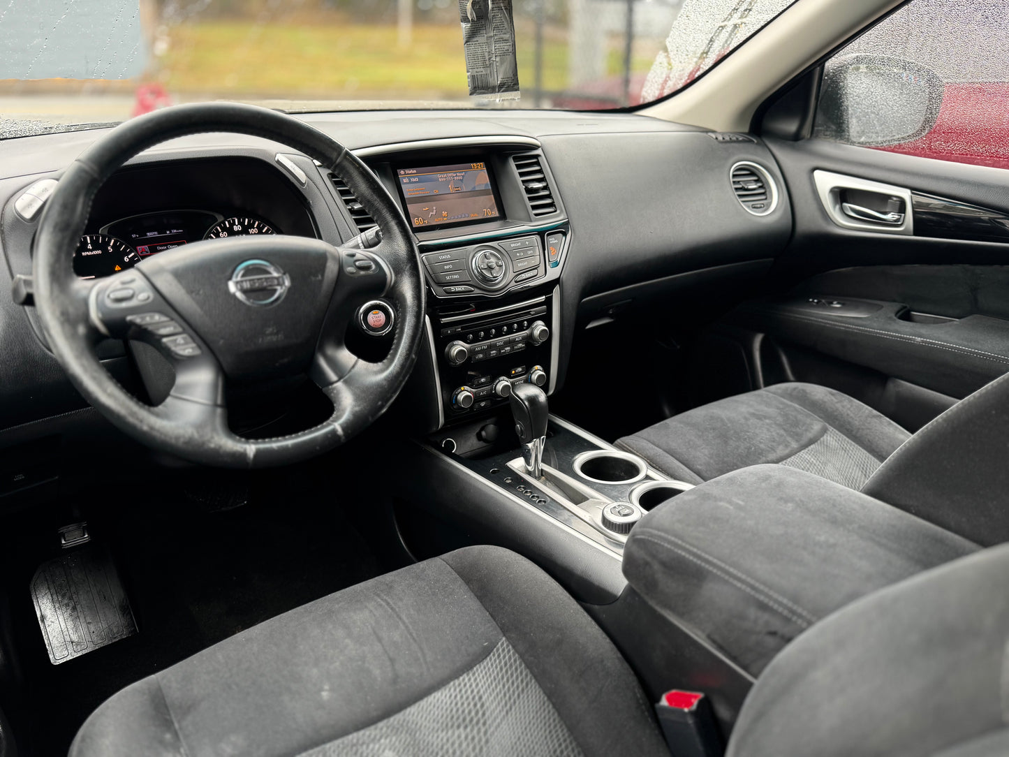 2015 NISSAN PATHFINDER SV