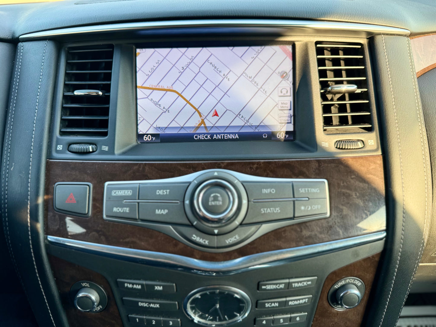 2015 INFINTI QX-80 4WD