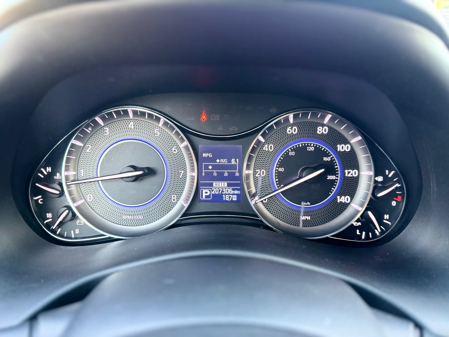 2015 INFINTI QX-80 4WD