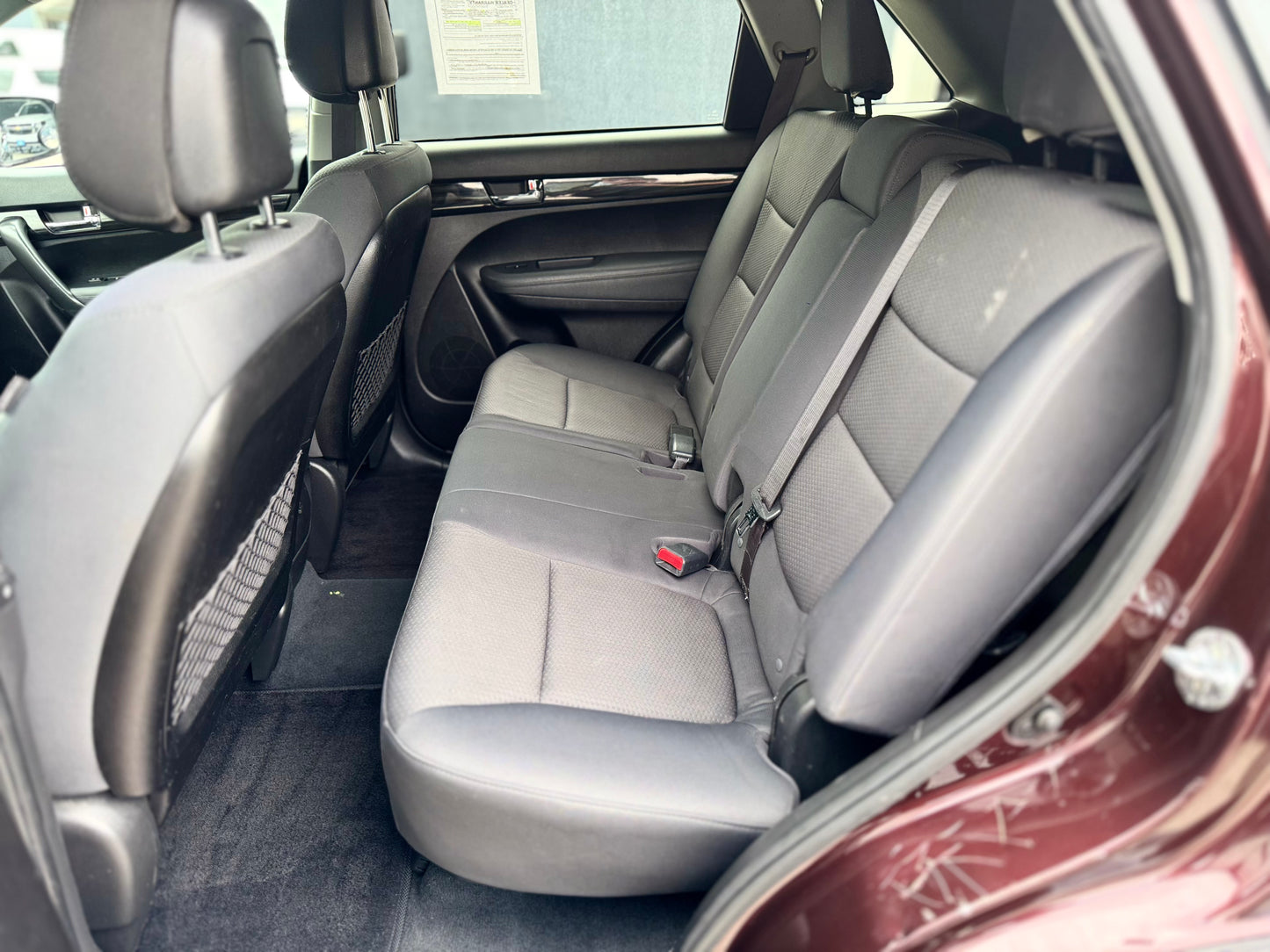 2012 KIA SORENTO LX
